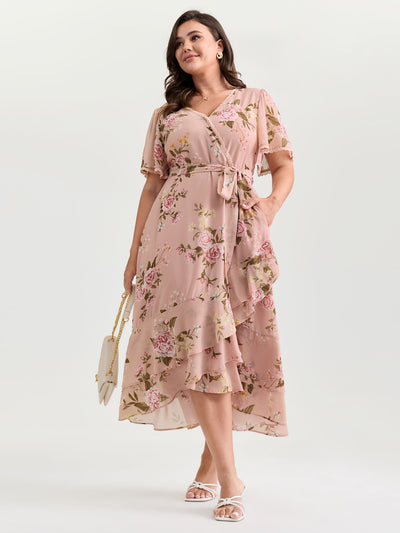 Plus Size Clothing for Women Sizes 14-34 | A Re-Imagining | BloomChic BloomChic-UK Plus Size Clothing for Women Sizes 14-34 | A Re-Imagining | BloomChic BloomChic-UK