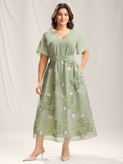 Plus Size Clothing for Women Sizes 14-34 | A Re-Imagining | BloomChic   BloomChic-UK
